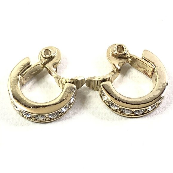 Set of 4 Vintage Clip On Earrings Trifari Monet Na - Picture 11 of 11